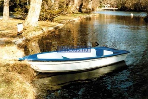 Aquajoy-Boot aus Kunststoff HCS-04 mit einer Bank SYB