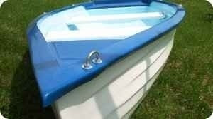Aquajoy-Boot aus Kunststoff Balaton mit einer Bank SYB